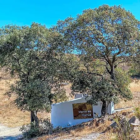 Hotel Monte Do Malhao - Art, Eco & 3*
